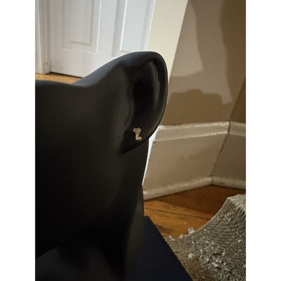 14K Gold Dainty Key Stud Earring Cubic Zirconia Heart - Picture 4 of 14